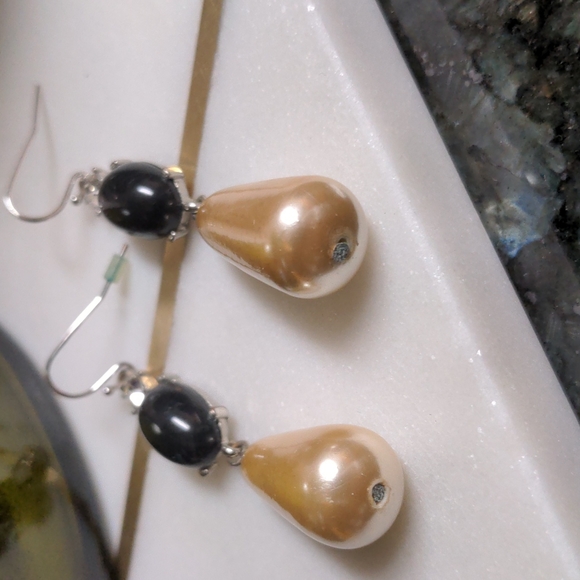 Whbm Earrings - Picture 5 of 8